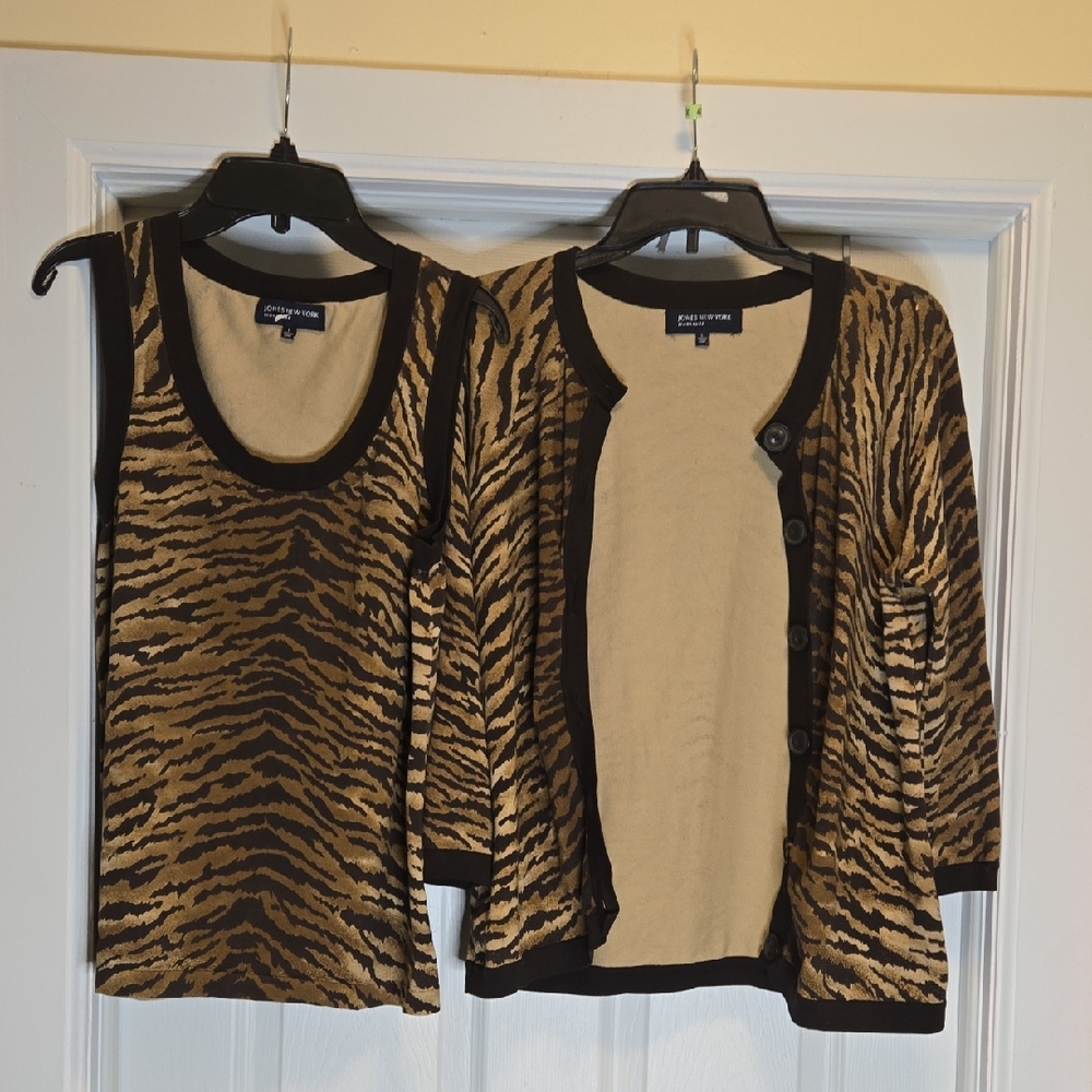 Jones New York Black and Tan Animal Print Cardigan Set